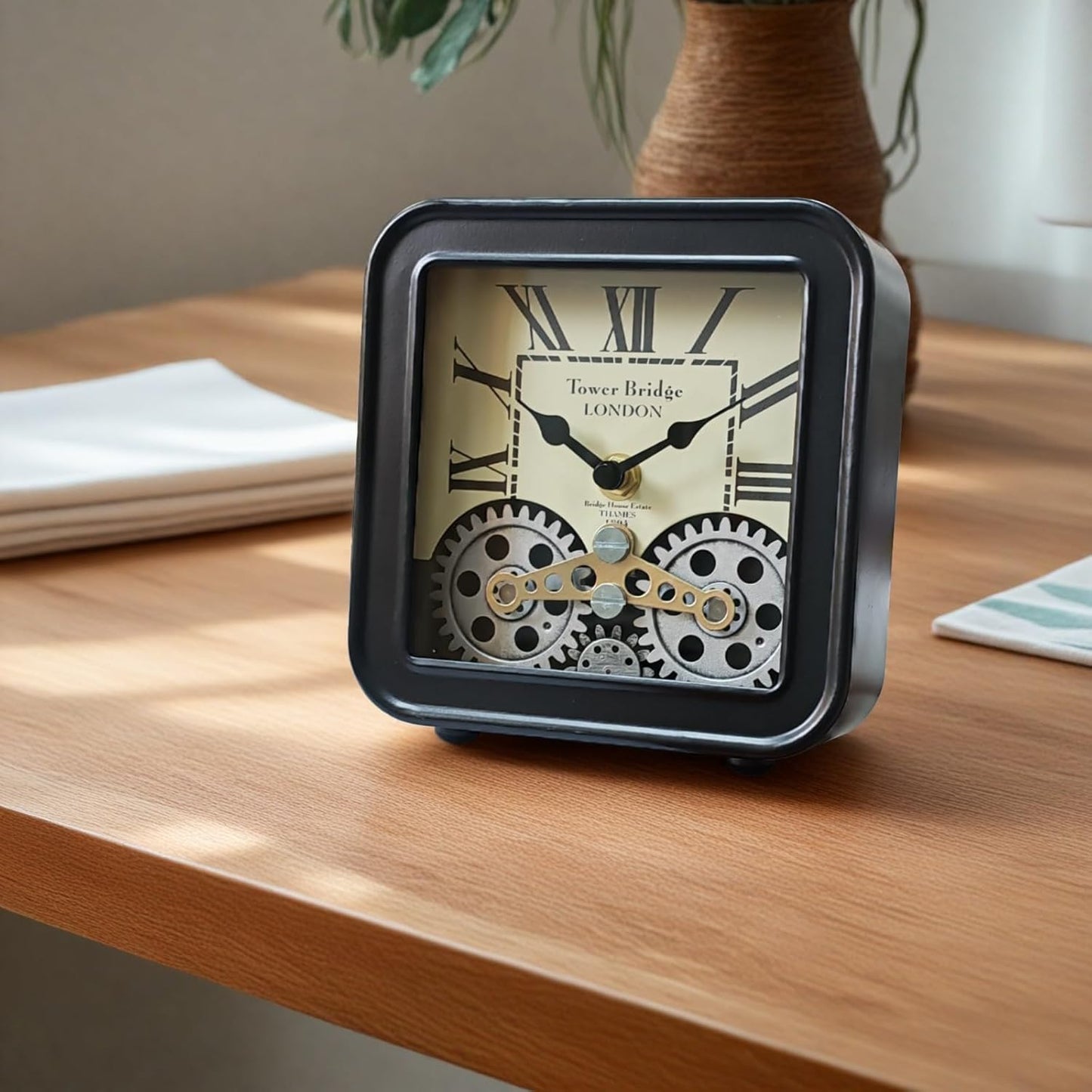 Desk Clock Vintage Metal Table Clocks with Moving Gears, Silent Retro Industrial Steampunk Quartz Small 6 inch End Table Clock for Home Office Living Room Decor Battery Operated (Black)