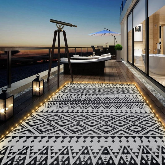 Outdoor Rug Mat with Led Strip Lights for Patio, 8x10ft Waterproof Reversible Plastic Straw Rugs, Camping Carpet Area Mats for RV, Porch, Deck, Backyard, Balcony, Camper, Black & White