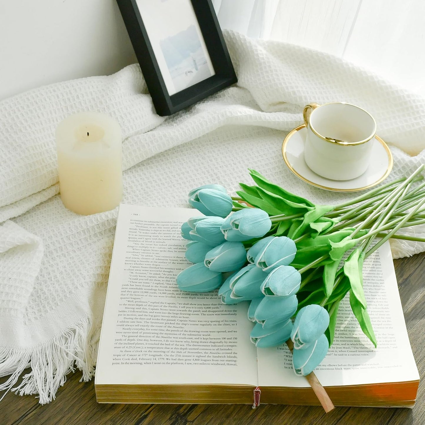 Mandy's Artificial Tulips 20 Stems Robin Egg Blue PU Faux Flowers for Wedding Home Decor 13.5 Inch